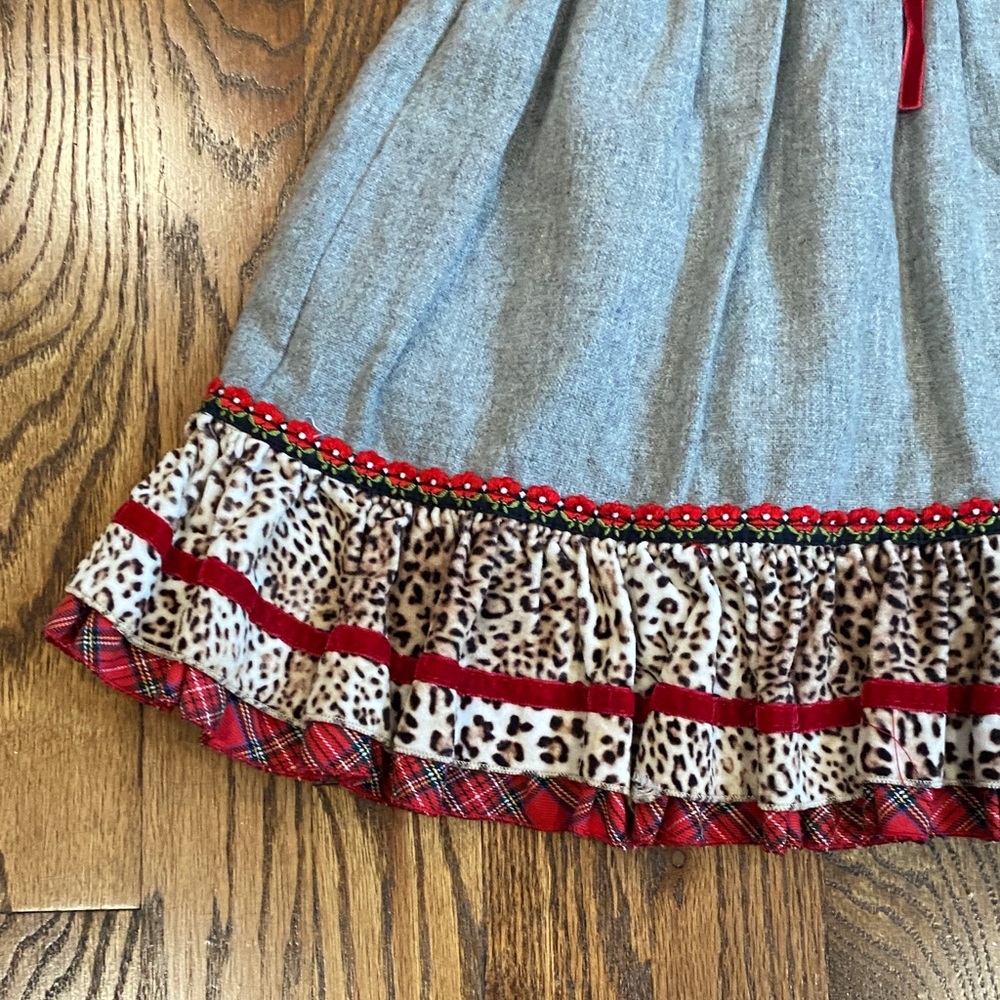 Grey wool with plaid/leopard detail Monnalisa Bebe dress, size 24 months. - Picture 3 of 11